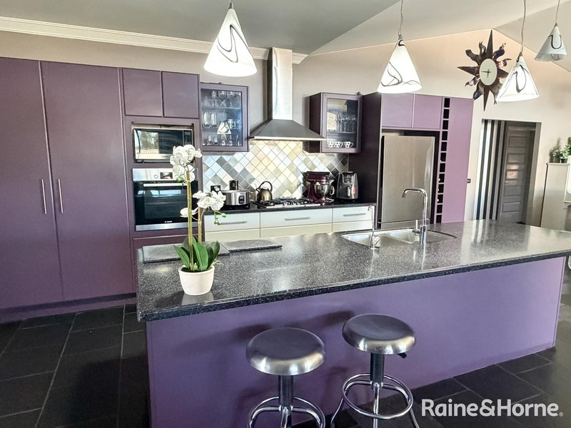Photo - 11 Willott Close, Eglinton NSW 2795 - Image 8