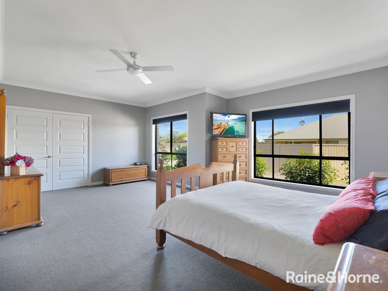 Photo - 11 Willott Close, Eglinton NSW 2795 - Image 16