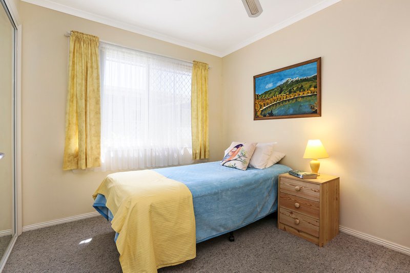 Photo - 11 Willow Crescent, Kanahooka NSW 2530 - Image 5