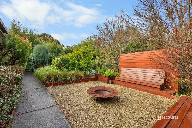 Photo - 11 Willowbend Road, Kingston TAS 7050 - Image 2