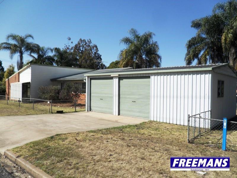 Photo - 11 Willowglen Street, Kingaroy QLD 4610 - Image 2