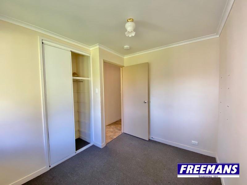 Photo - 11 Willowglen Street, Kingaroy QLD 4610 - Image 13