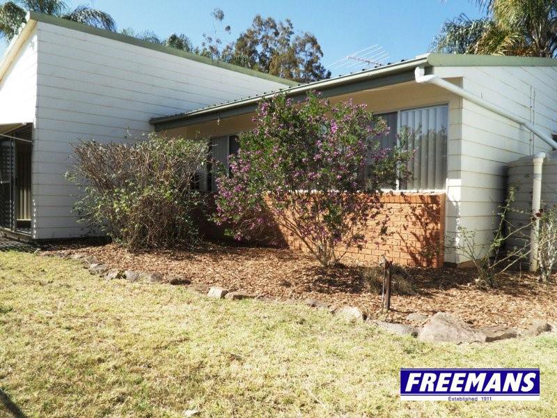 Photo - 11 Willowglen Street, Kingaroy QLD 4610 - Image 23