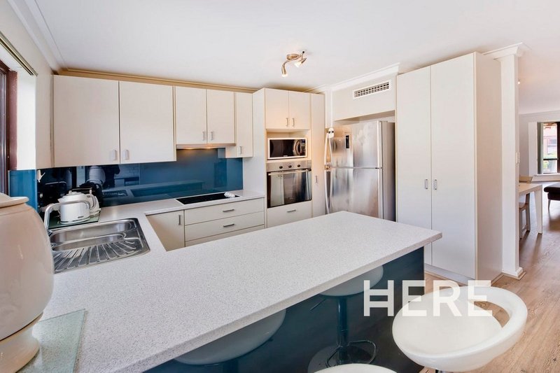 Photo - 11 Windich Place, Leederville WA 6007 - Image 16