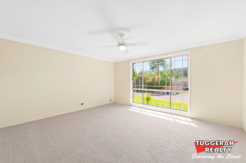 Photo - 11 Windsong Place, Tuggerah NSW 2259 - Image 2