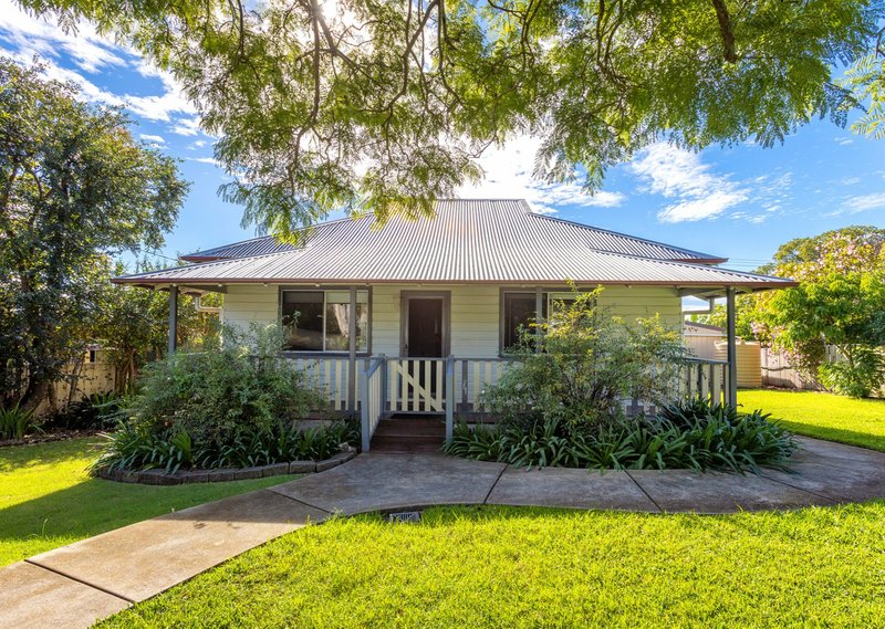 11 Wingham Road, Taree NSW 2430