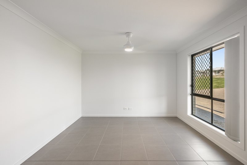 Photo - 1/1 Wingspan Street, Meringandan West QLD 4352 - Image 2