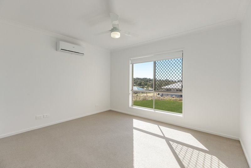 Photo - 11 Wisdom Street, Meringandan West QLD 4352 - Image 7