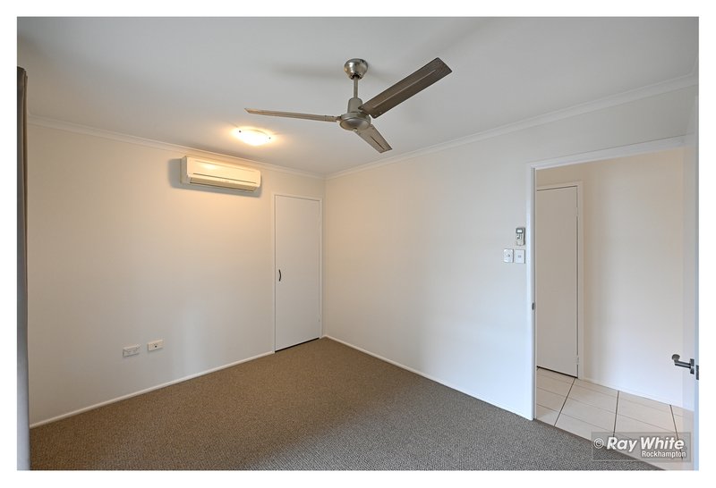 Photo - 11 Wiseman Street, The Range QLD 4700 - Image 15