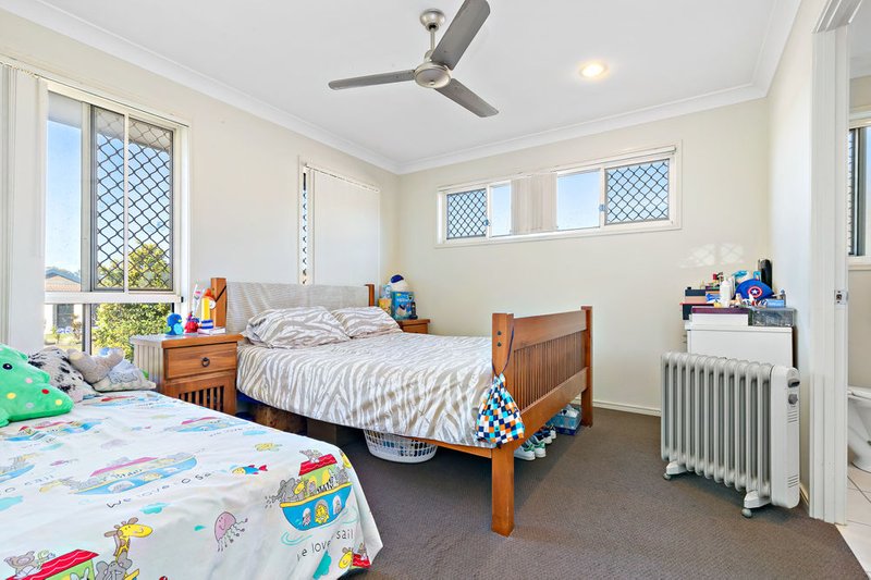 Photo - 11 Wollemi Court, Morayfield QLD 4506 - Image 11