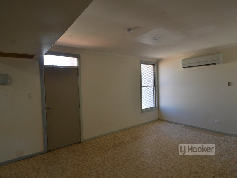 Photo - 11 Wolseley Street, Tennant Creek NT 0860 - Image 3