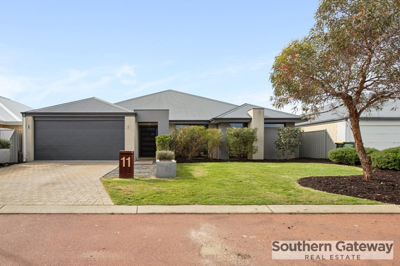 Photo - 11 Wonnich Street, Byford WA 6122 - Image 2
