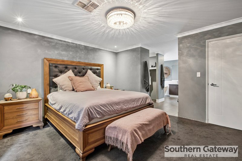Photo - 11 Wonnich Street, Byford WA 6122 - Image 19