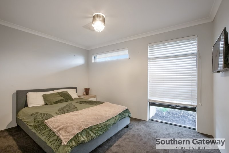 Photo - 11 Wonnich Street, Byford WA 6122 - Image 27