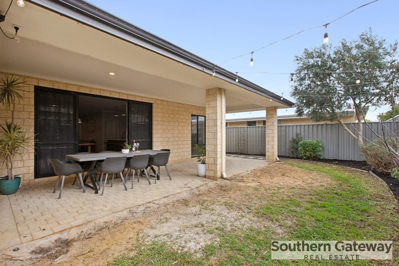 Photo - 11 Wonnich Street, Byford WA 6122 - Image 31