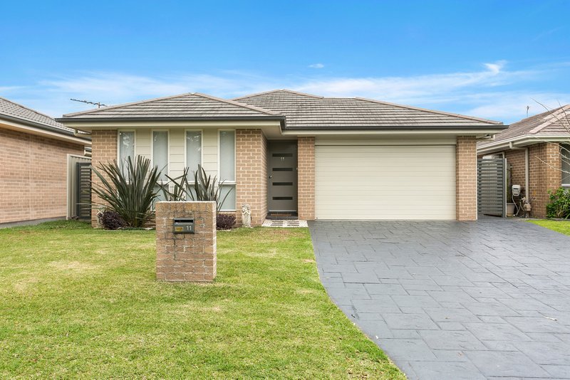 11 Woodburn Terrace, Flinders NSW 2529