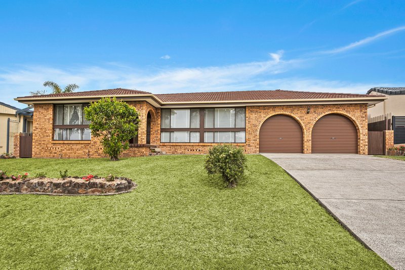 11 Woodlands Drive, Barrack Heights NSW 2528