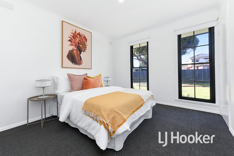 Photo - 11 Wren Street, Hampton Park VIC 3976 - Image 10