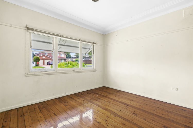 Photo - 11 Wright Street, Merrylands NSW 2160 - Image 5