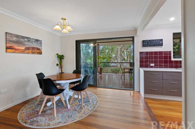 Photo - 11 Wunulla Street, Mount Gravatt East QLD 4122 - Image 6