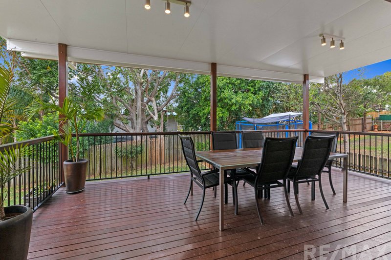 Photo - 11 Wunulla Street, Mount Gravatt East QLD 4122 - Image 12