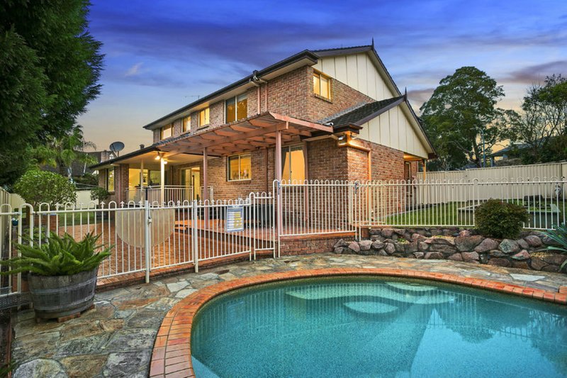 Photo - 11 Wychwood Place, Castle Hill NSW 2154 - Image 7