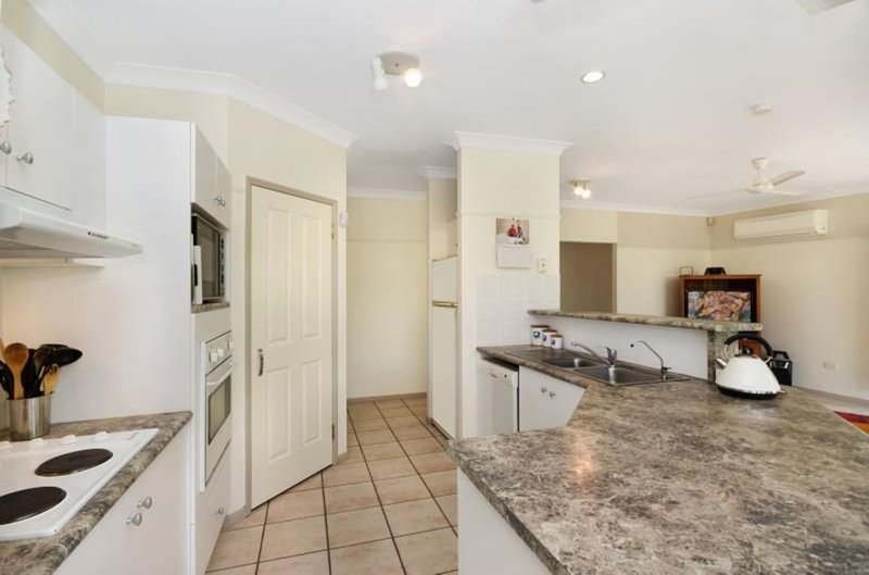 Photo - 11 Wynberg Drive, Annandale QLD 4814 - Image 4