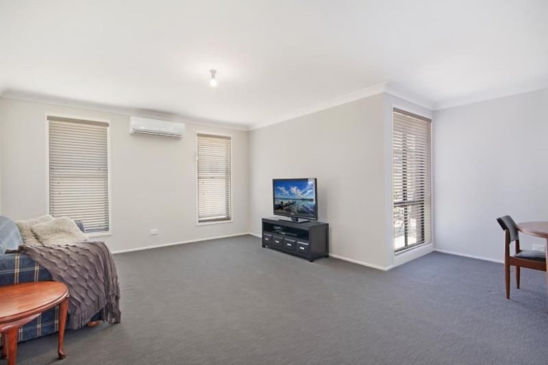 Photo - 11 Wyndham St , Greta NSW 2334 - Image 7