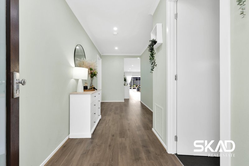 Photo - 11 Xenon Road, Kalkallo VIC 3064 - Image 2