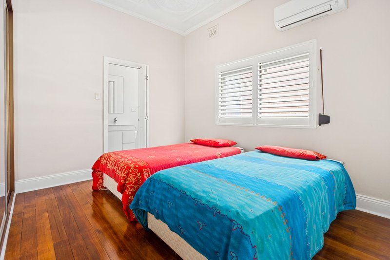 Photo - 11 Yabsley Avenue, Marrickville NSW 2204 - Image 6