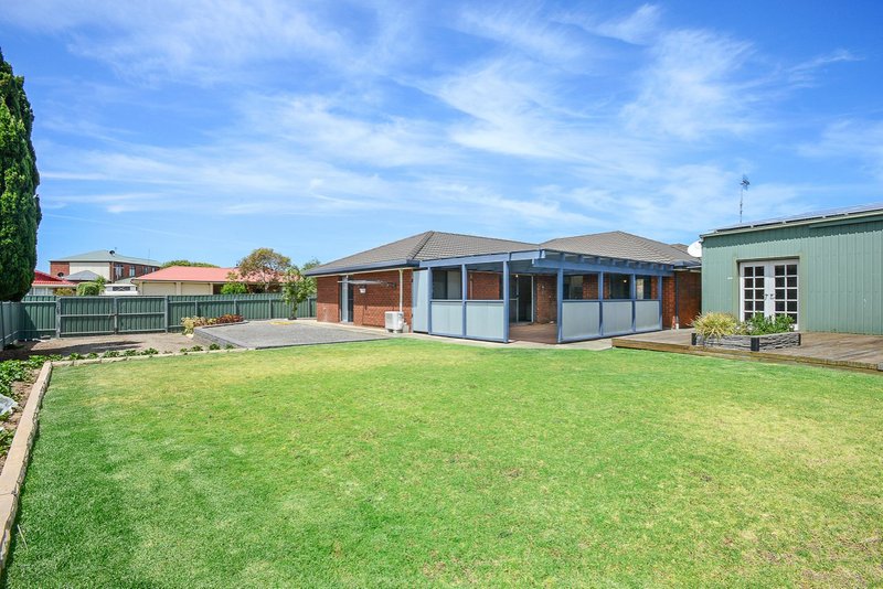 Photo - 11 Yates Avenue, Hayborough SA 5211 - Image 19