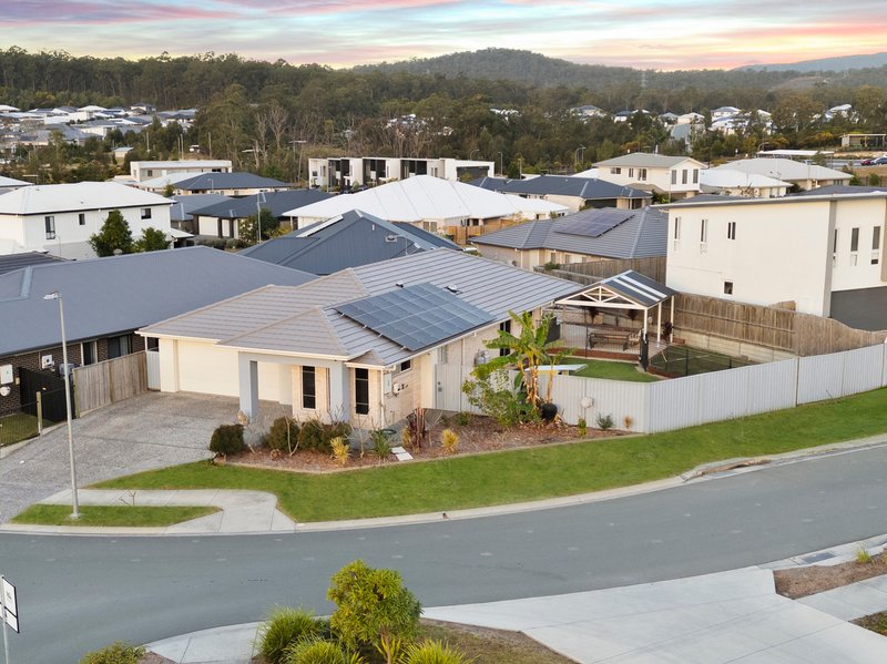 Photo - 11 Yellowstone Circuit, Yarrabilba QLD 4207 - Image 1