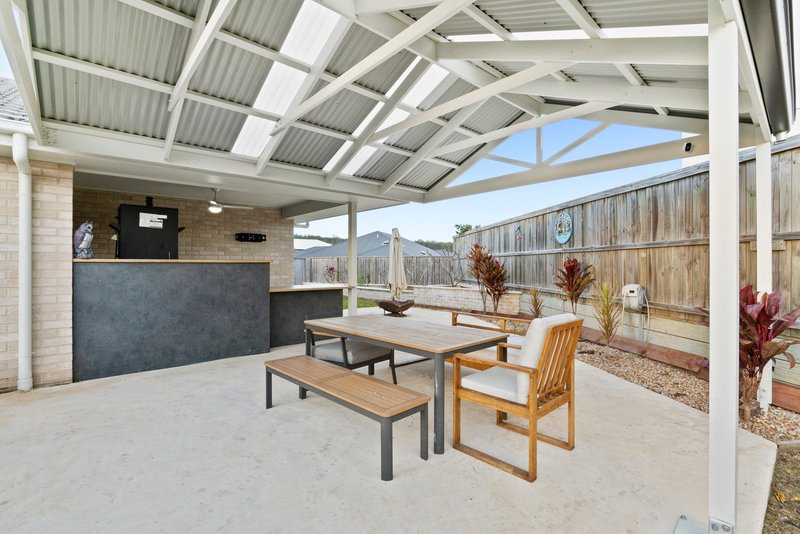 Photo - 11 Yellowstone Circuit, Yarrabilba QLD 4207 - Image 3