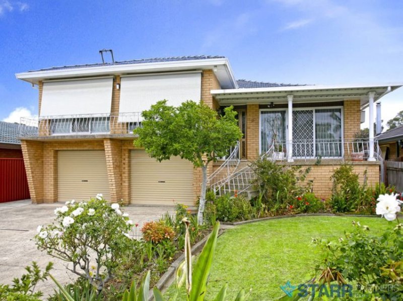 11 Yoogali Street, Merrylands NSW 2160