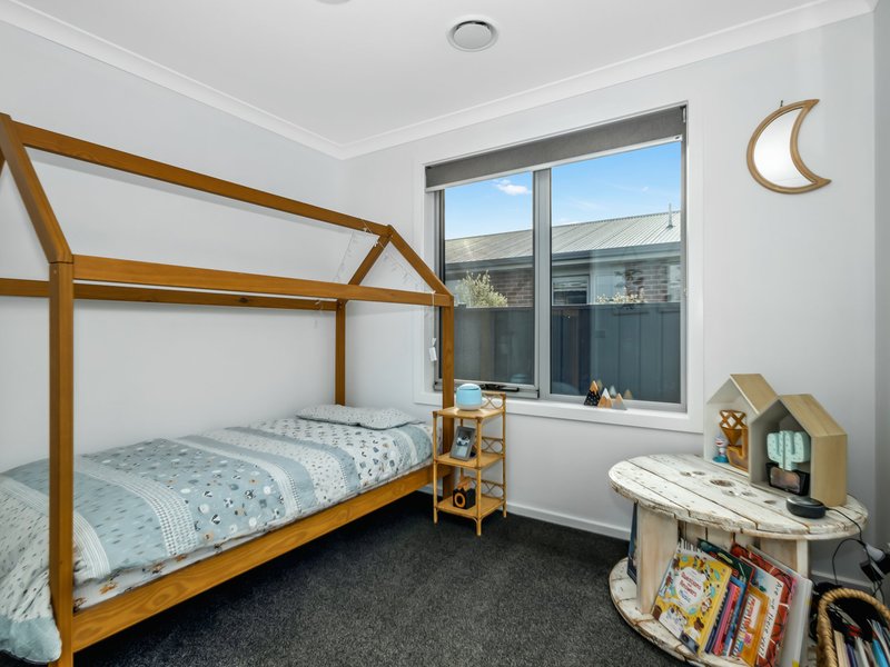 Photo - 11 Yulambi Court, Wynyard TAS 7325 - Image 17