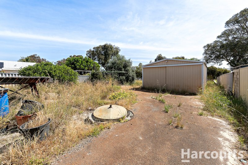 Photo - 11 Yunderup Road, South Yunderup WA 6208 - Image 18