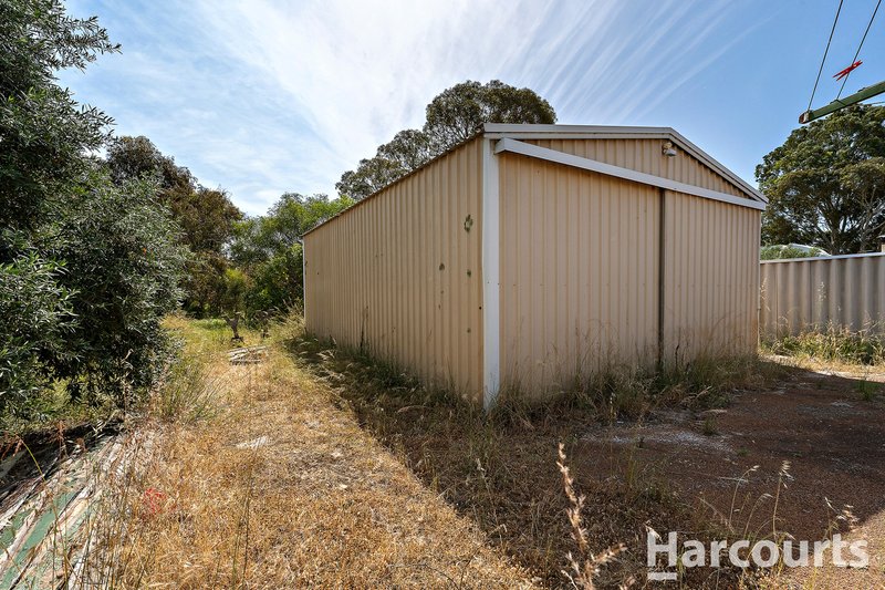 Photo - 11 Yunderup Road, South Yunderup WA 6208 - Image 19