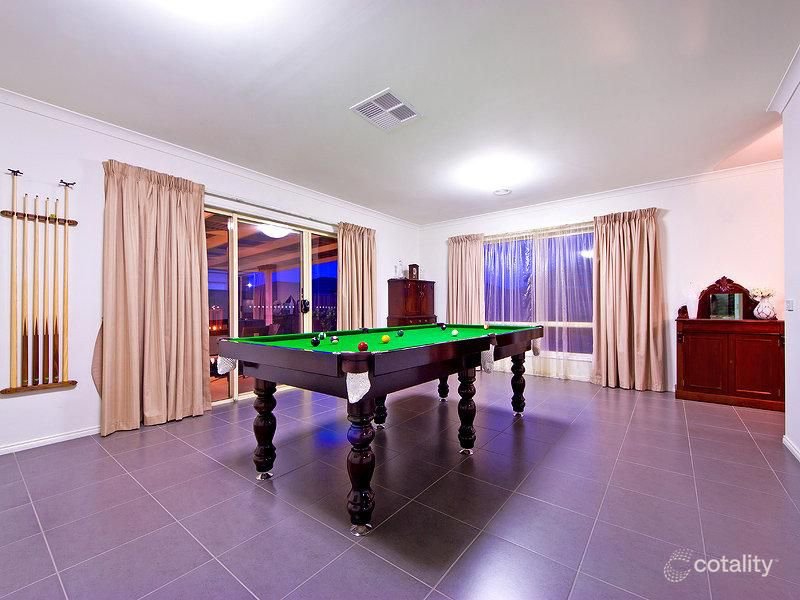 Photo - 11 Zelkova Court, Tarneit VIC 3029 - Image 5