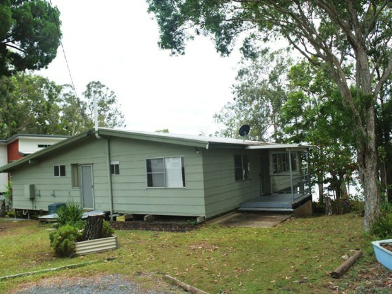 11 Zelma Court, Macleay Island QLD 4184