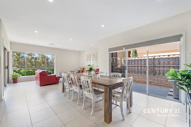 Photo - 11 Zep Place, Kellyville Ridge NSW 2155 - Image 4