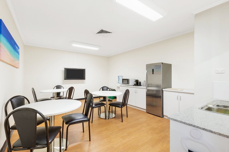 Photo - 110-114 Campbell Street, Rockhampton City QLD 4700 - Image 9