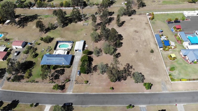 Photo - 110-114 Silver Wattle Drive, Flagstone QLD 4280 - Image 5