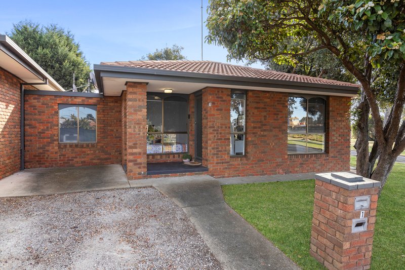 1/10-12 Chatham Close, Bell Post Hill VIC 3215