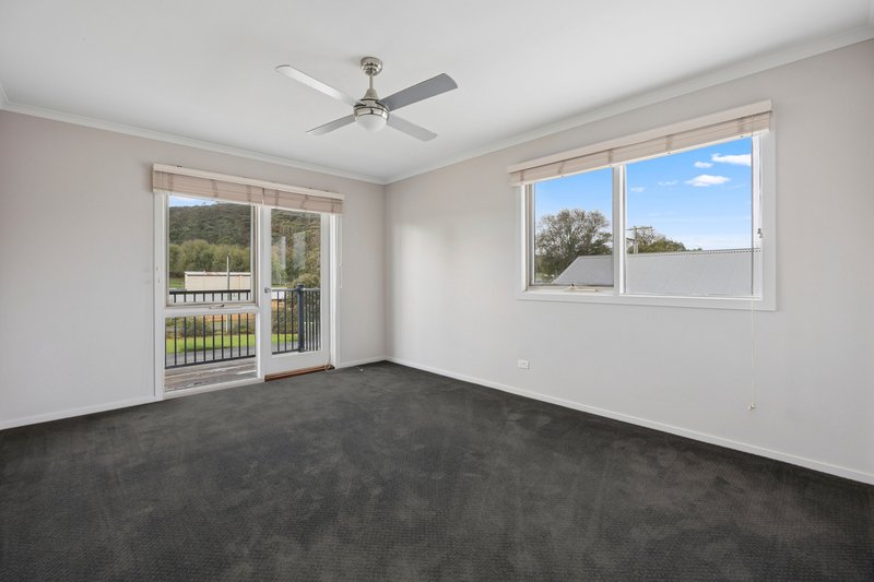 Photo - 1/10 Adeney Street, Camperdown VIC 3260 - Image 9