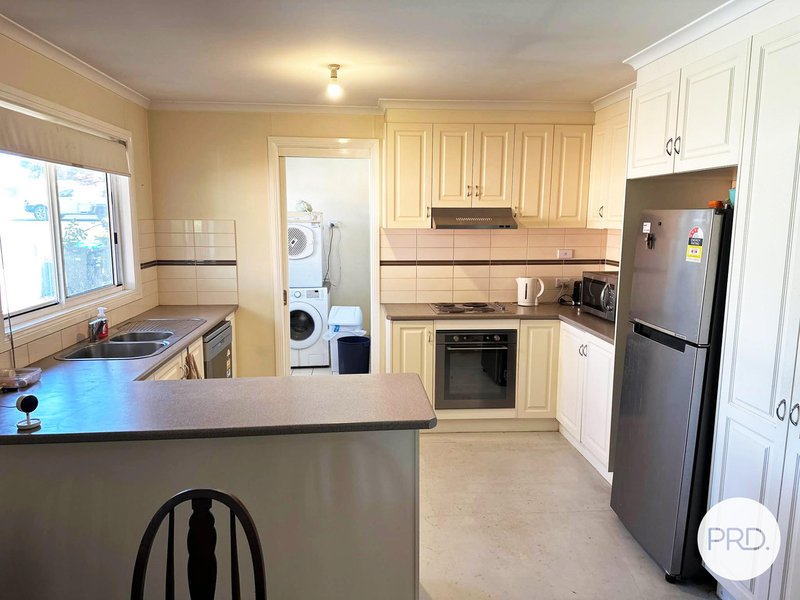Photo - 110 Albury Street, Tumbarumba NSW 2653 - Image 3
