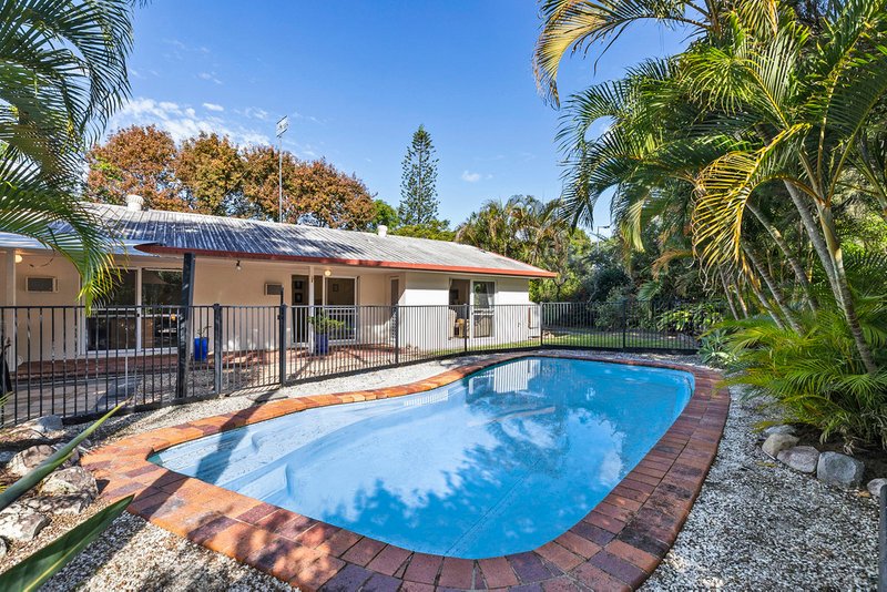 Photo - 1/10 Avron Close, Tewantin QLD 4565 - Image 14