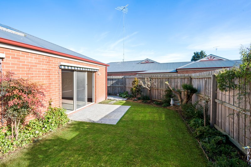 Photo - 1/10 Barega Place, Clifton Springs VIC 3222 - Image 7