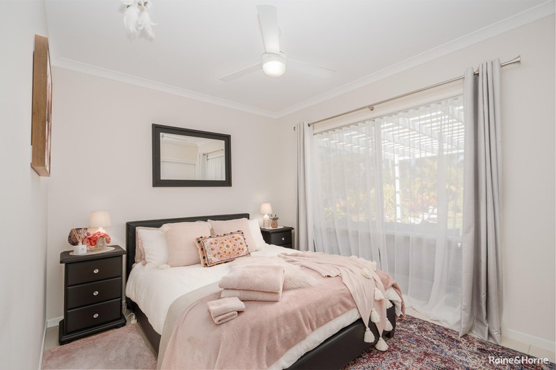 Photo - 110 Barranjoey Drive, Sunshine Acres QLD 4655 - Image 14