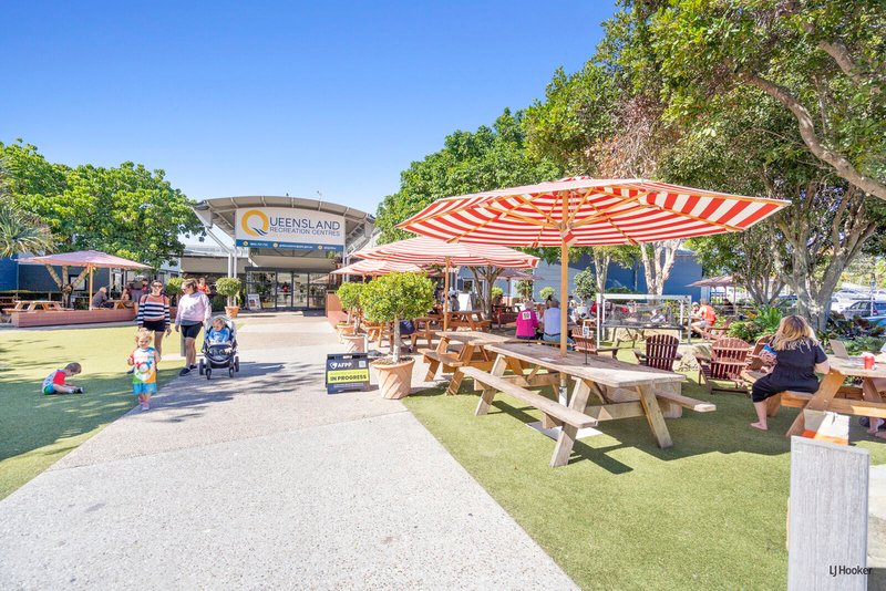 Photo - 1/10 Beelyu Street, Burleigh Heads QLD 4220 - Image 16