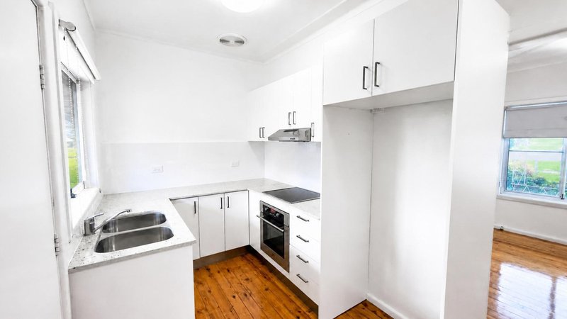 Photo - 110 Bogalara Road, Old Toongabbie NSW 2146 - Image 6